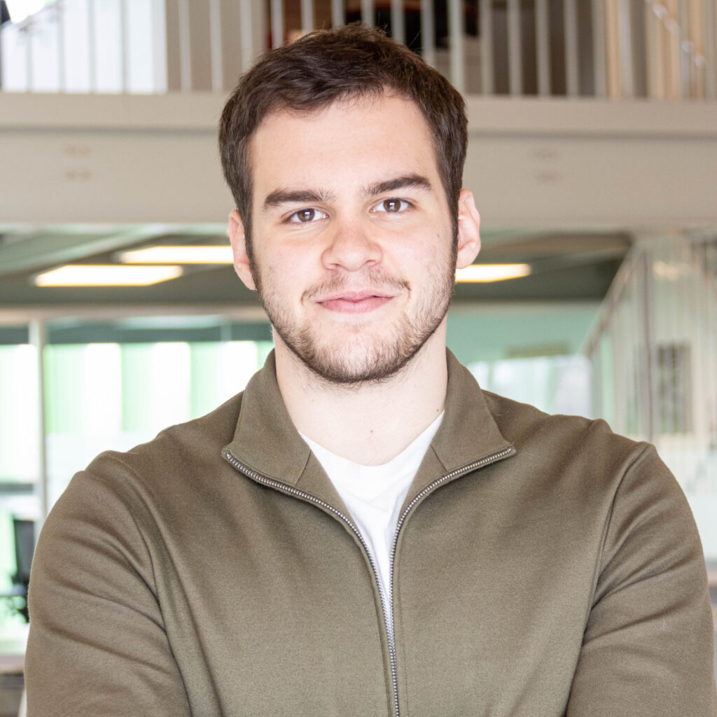 Martino Tornaghi (@tirmagno)