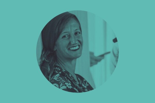 Le cetre appese o i tamburelli in mano?