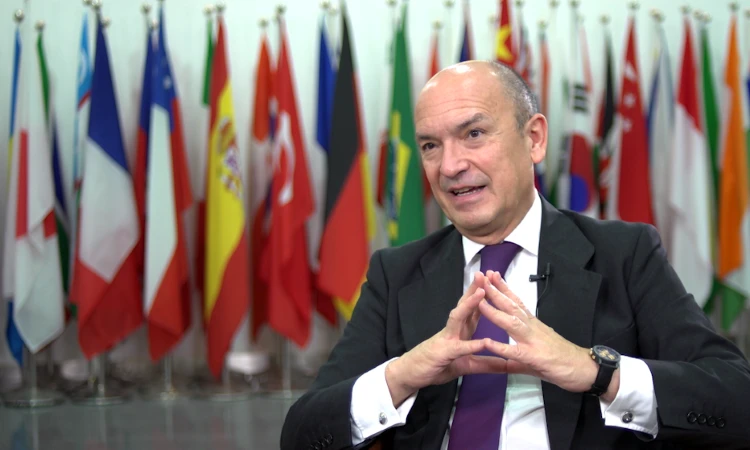 Santiago Iñiguez de Onzoño