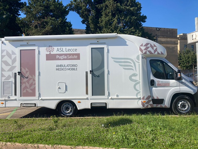 Camper ambulatorio medico mobile