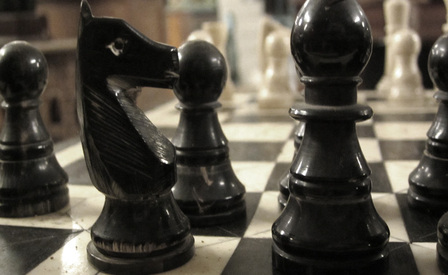 Scacchi digitali - Migliorate il vostro gioco con l'IA