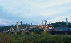 Il petrolio ha ancora un futuro? - Alla scoperta di una raffineria nell'era delle sfide ambientali