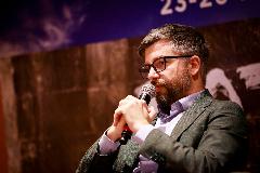 Stefano Feltri – 'Revolution. Il mondo cambia ogni giorno'