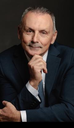 
 CREDERE IN SÉ STESSI