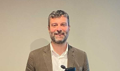 Alessandro Mulieri, “Tecnomonarchi” – con Fabio Emilio Torsello e Anna Lombardi