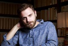 Paolo Giordano, “Da vicino. Raccontare la guerra oggi” – con Annalisa Camilli, Margherita Stancati